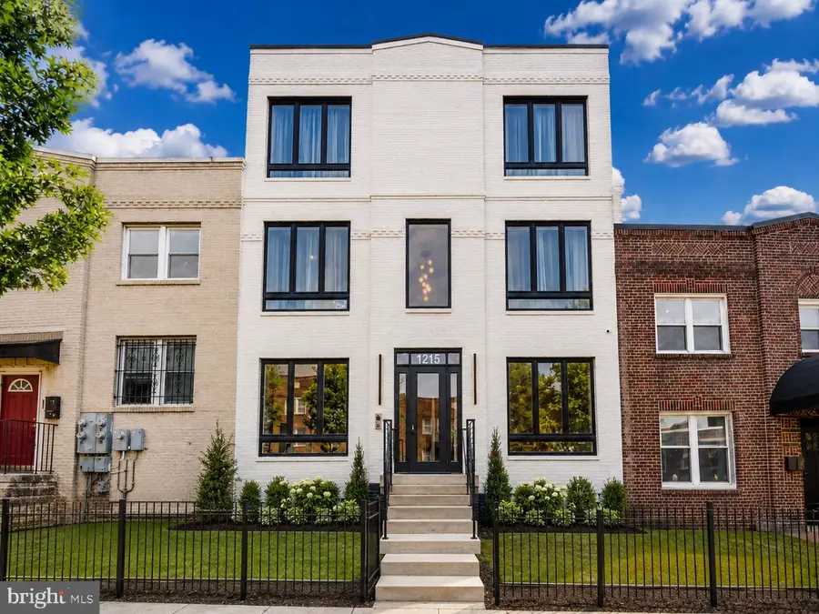 1215 Holbrook Ter Ne #3, Washington, DC 20002 - #2
