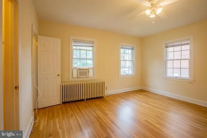 4000 Edmunds St Nw, Washington, DC 20007 - #3