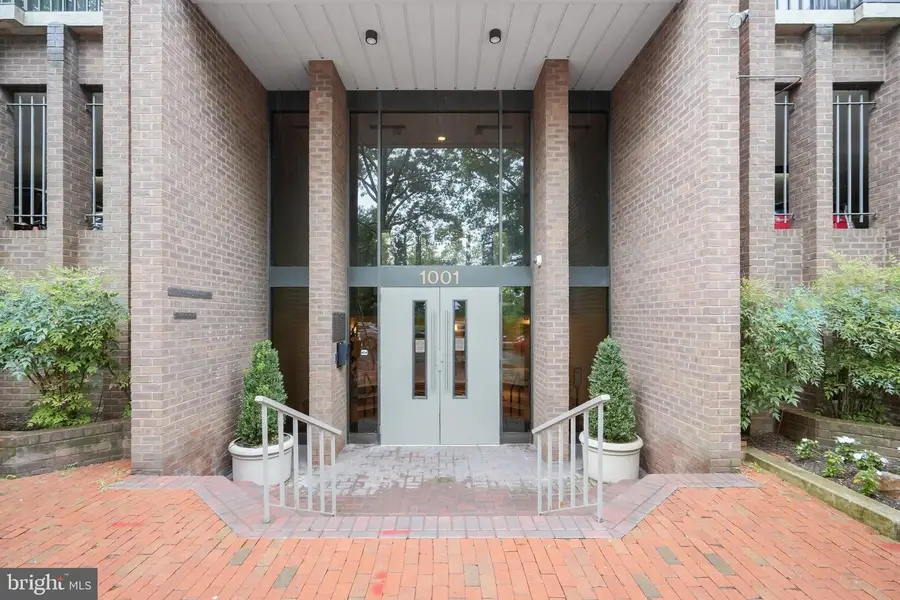 1001 Nw 26th Street Nw #806, Washington, DC 20037 - #3