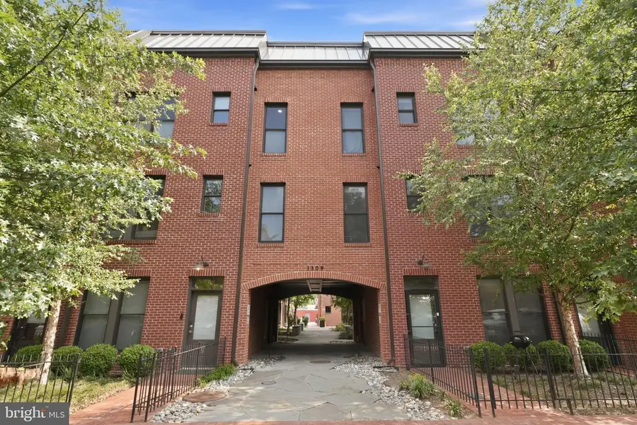 1309 E St Se #20, Washington, DC 20003 - #3
