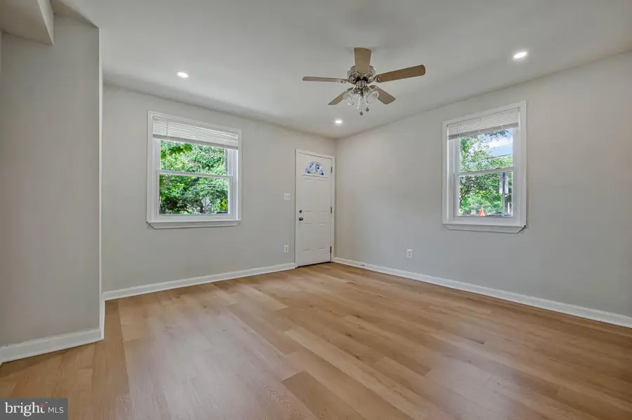 4700-4704 Quarles St Ne, Washington, DC 20019 - #3