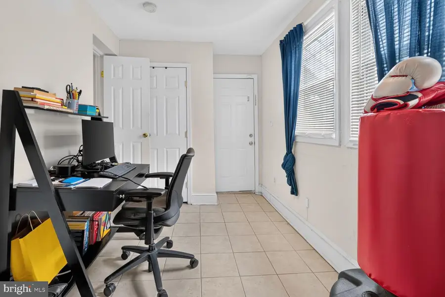 1720 Capitol Ave Ne #2, Washington, DC 20002 - #3