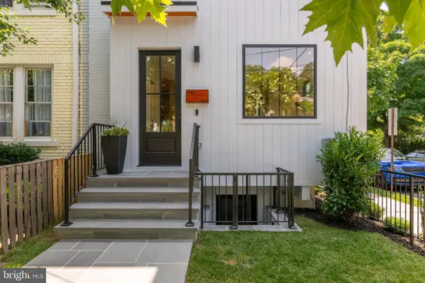 3554 T St Nw, WASHINGTON, DC 20007