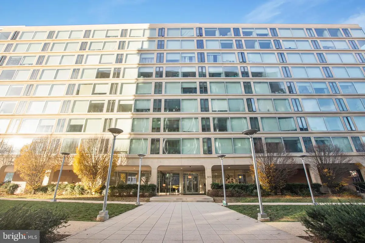 1101 3rd St Sw #104, Washington, DC 20024 - #1