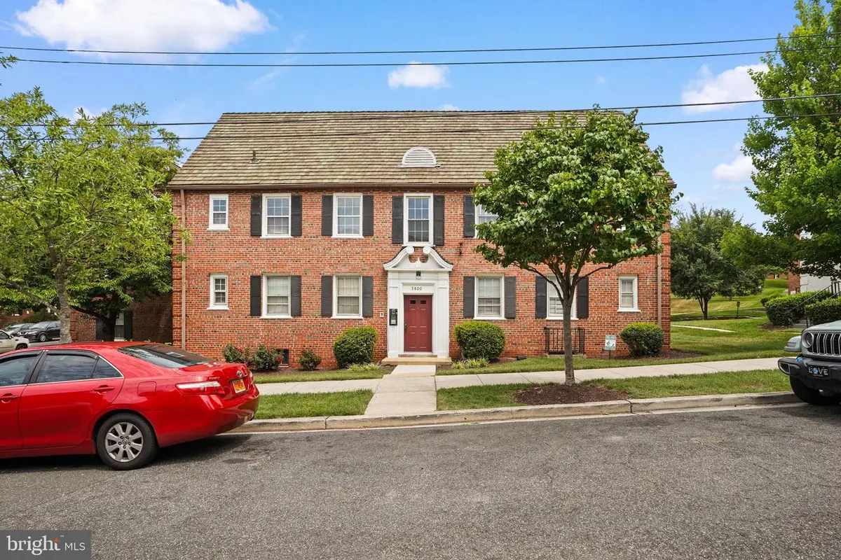 3800 W St Se #102, Washington, DC 20020 - #1