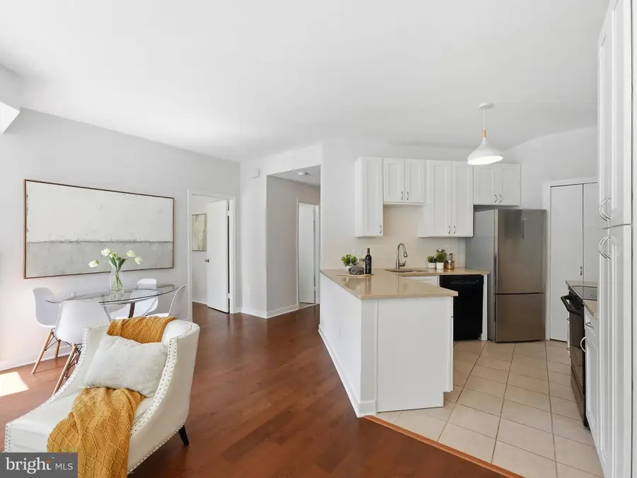 955 26th St Nw #309, Washington, DC 20037 - #3