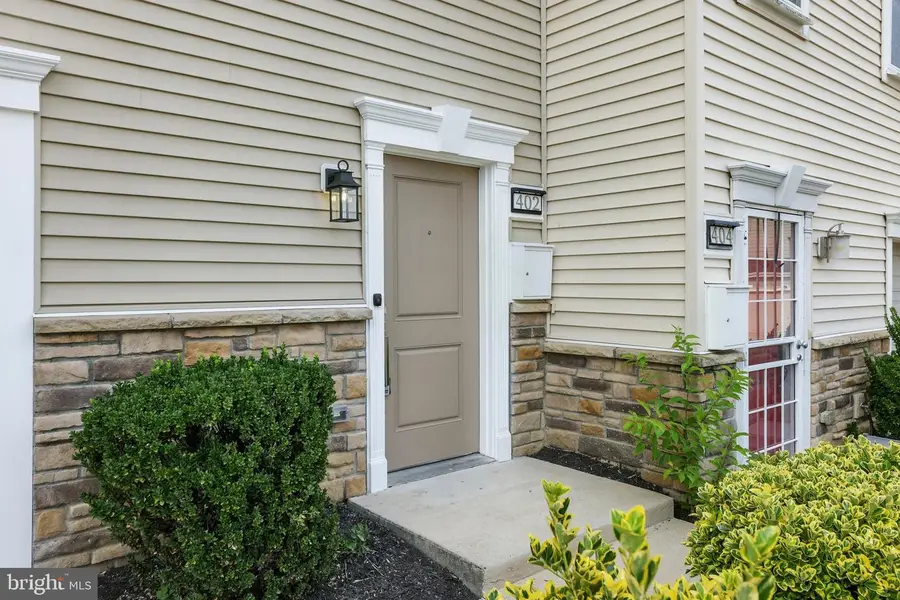 402 Woodcrest Dr Se, Washington, DC 20032 - #2
