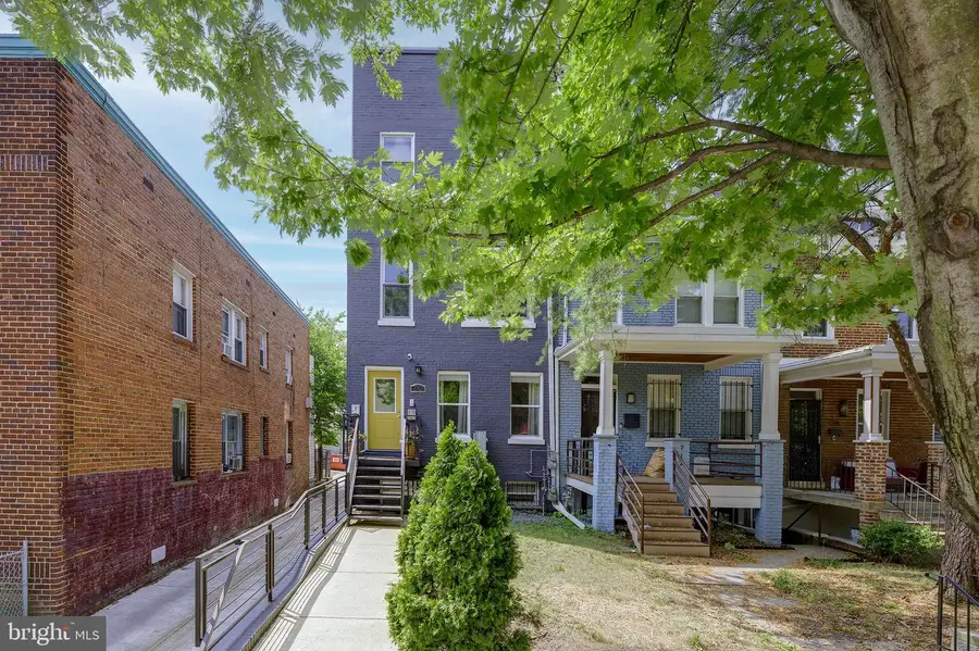 710 Kenyon St Nw #1, Washington, DC 20010 - #2