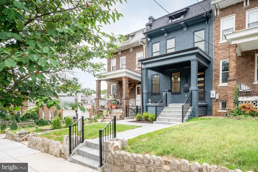 323 Varnum St Nw, Washington, DC 20011 - #3