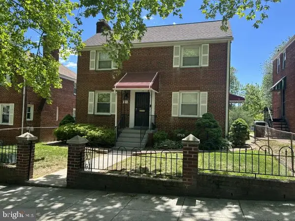 1715 Girard St Ne, WASHINGTON, DC 20018