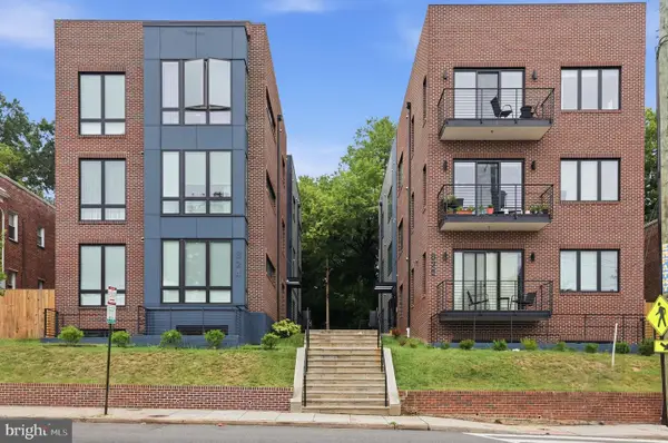 824 Taylor St Ne #1, WASHINGTON, DC 20017