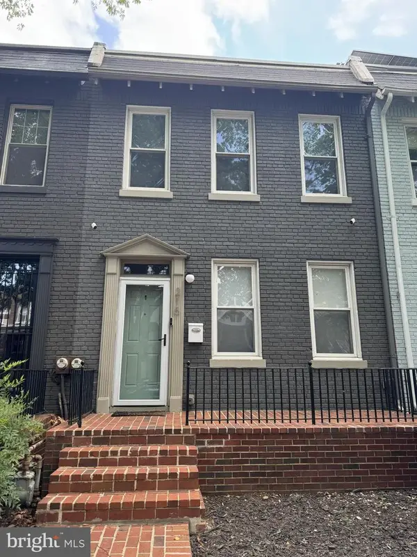 215 15th St Ne, WASHINGTON, DC 20002