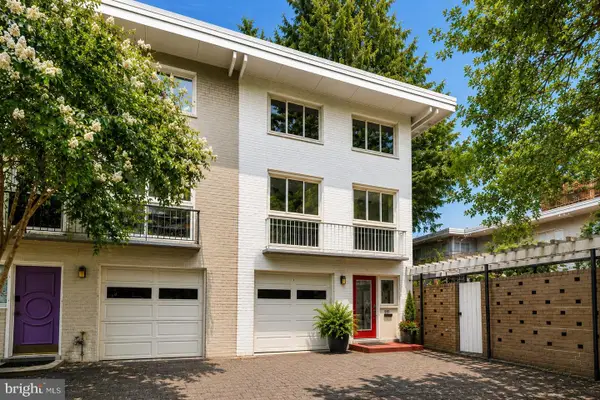 319 I St Sw #200, WASHINGTON, DC 20024