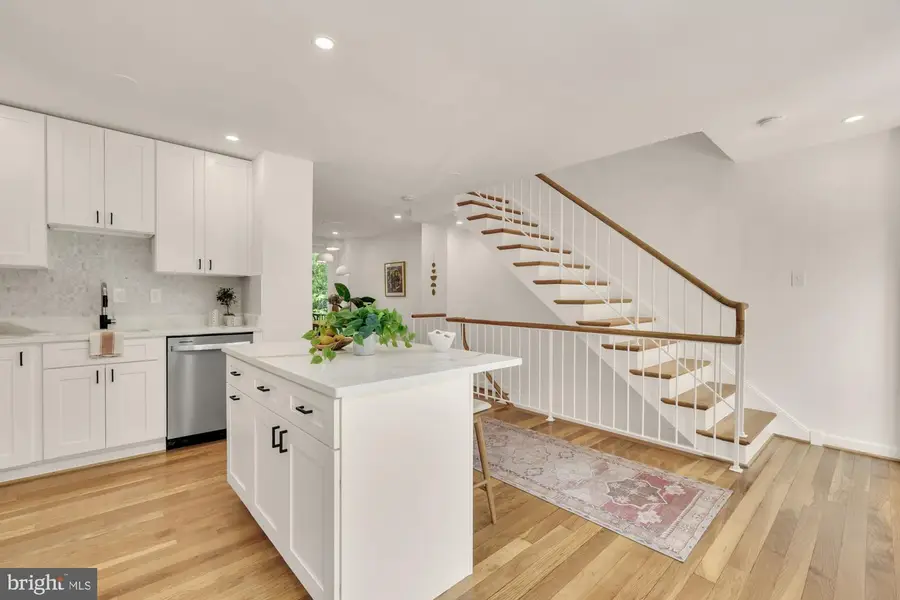 319 I St Sw #200, Washington, DC 20024 - #3