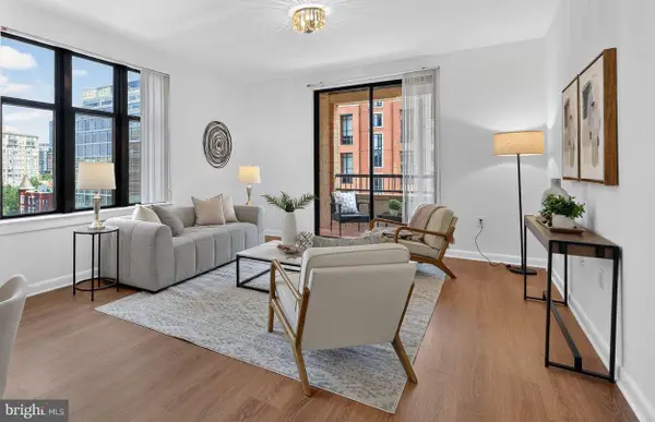 400 Massachusetts Ave Nw #711, WASHINGTON, DC 20001