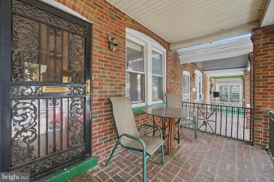557 23rd Pl Ne, Washington, DC 20002 - #2