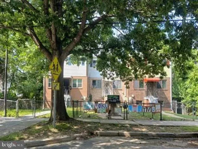 5814 Clay St Ne, Washington, DC 20019 - #1