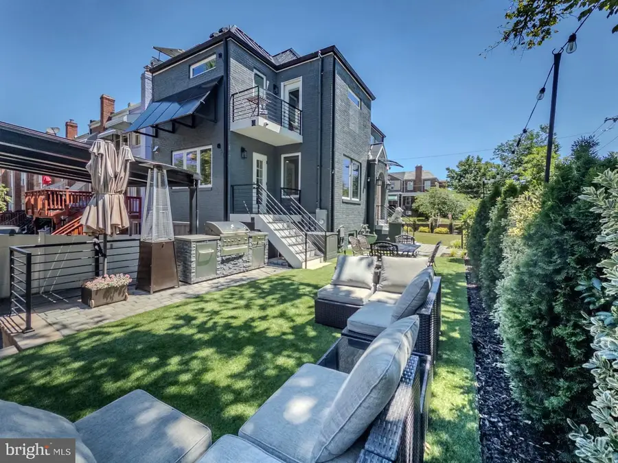 301 Gallatin St Nw, Washington, DC 20011 - #2