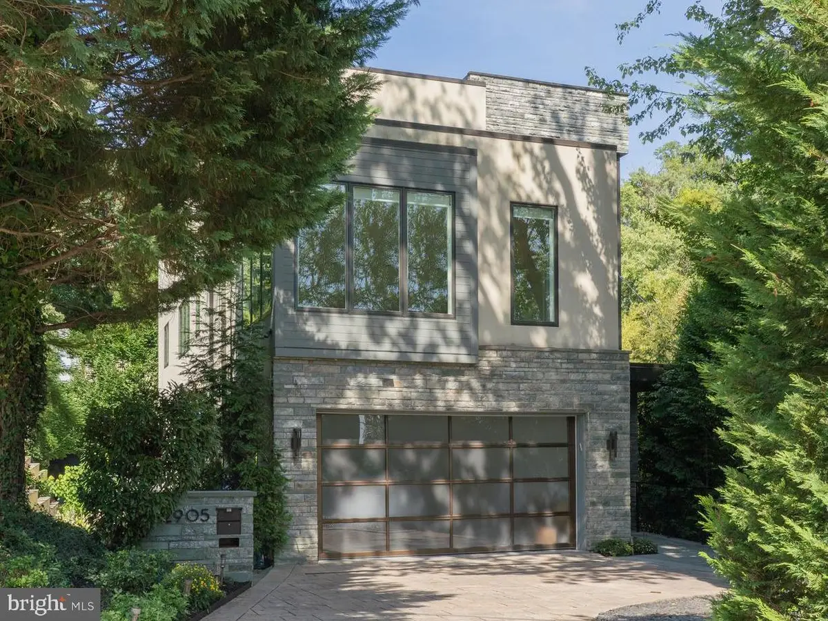 2905 University Ter Nw, Washington, DC 20016 - #1