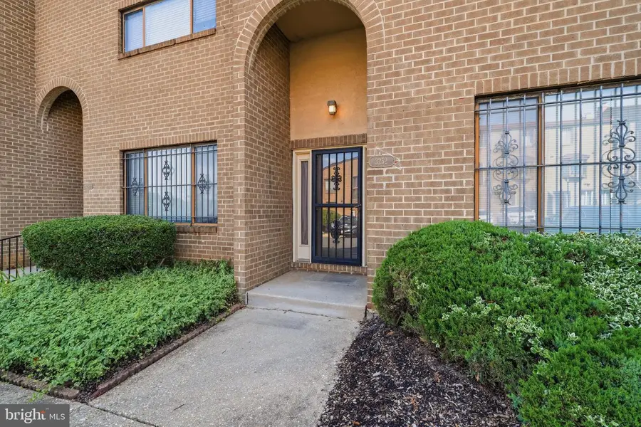 3252 Banneker Dr Ne #3252, Washington, DC 20018 - #2