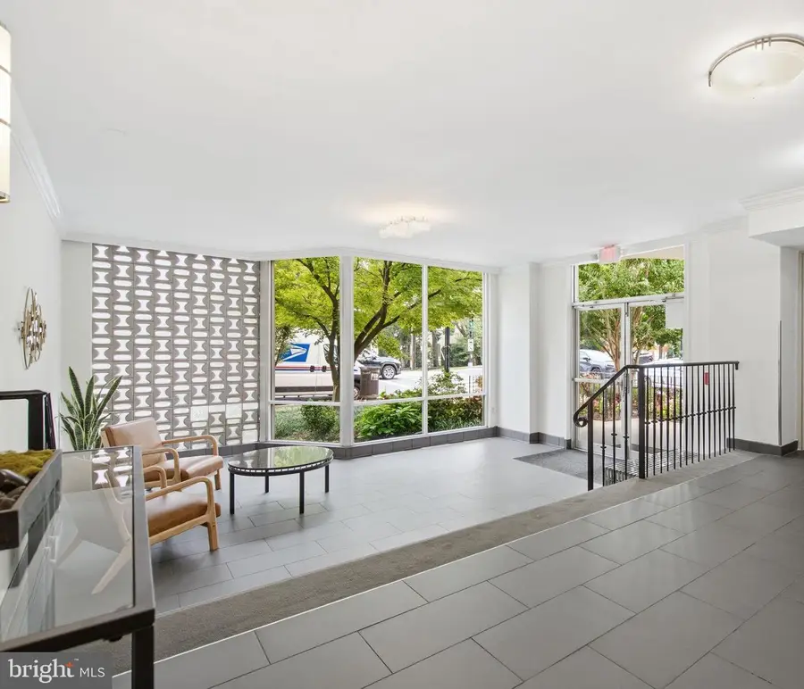 2800 Wisconsin Ave Nw #405, Washington, DC 20007 - #3