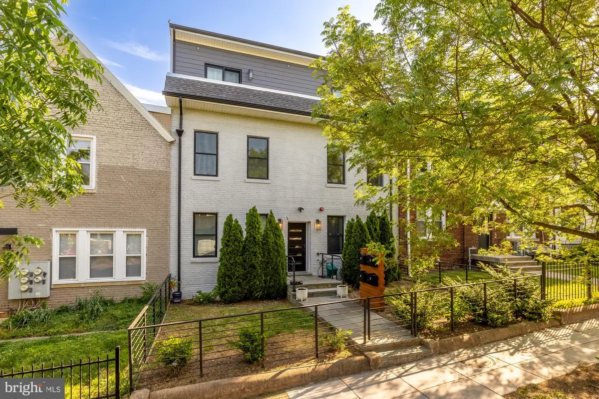 1120 Penn St Ne #2, Washington, DC 20002 - #1