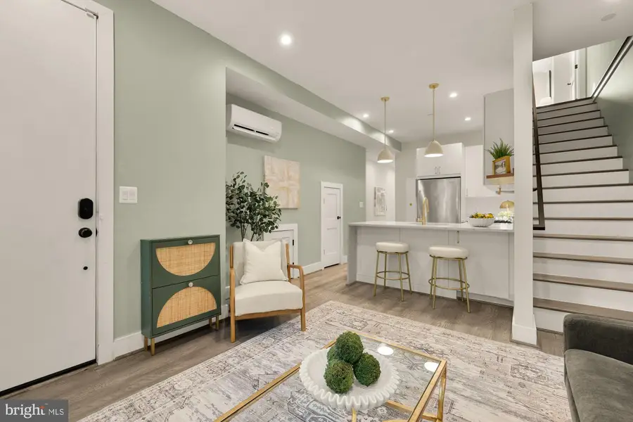 1120 Penn St Ne #2, Washington, DC 20002 - #3
