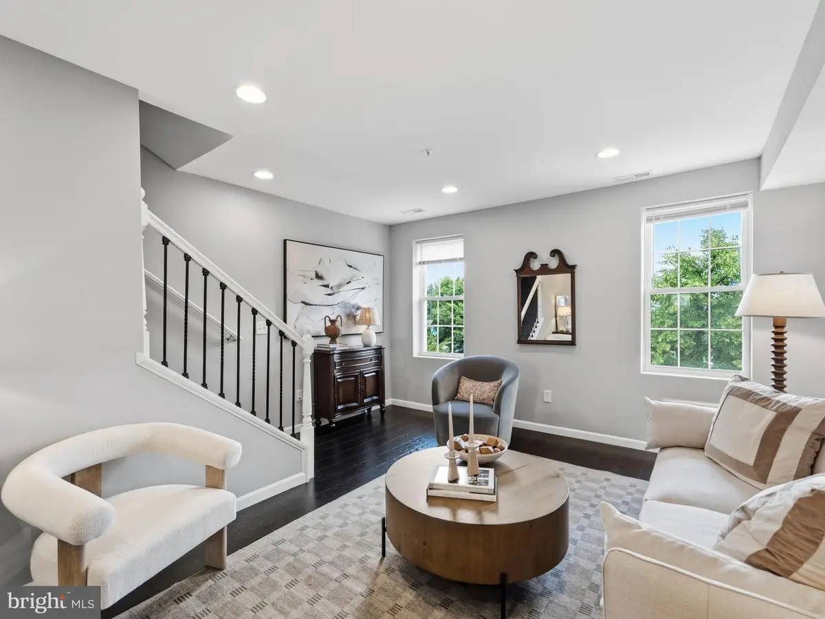 1705 D St Se #1, Washington, DC 20003 - #1