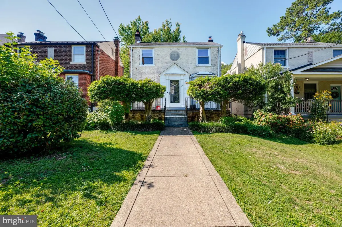 4530 Harrison St Nw, Washington, DC 20015 - #1