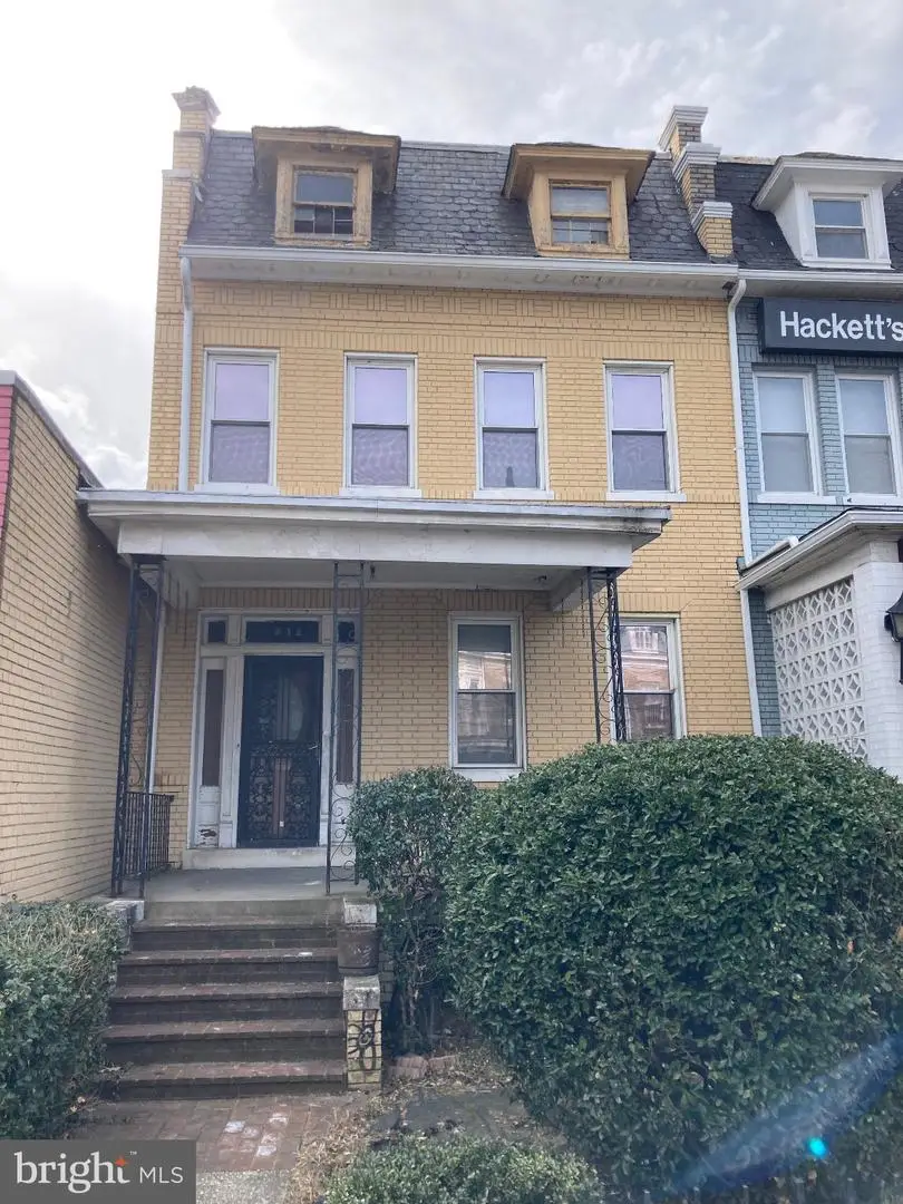 812 Upshur St Nw, Washington, DC 20011 - #1