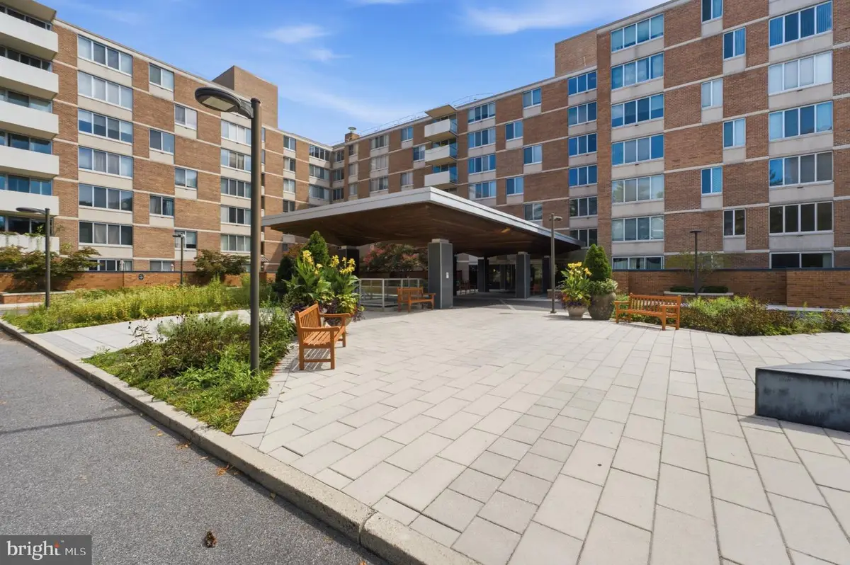 2939 Van Ness St Nw #938, Washington, DC 20008 - #1
