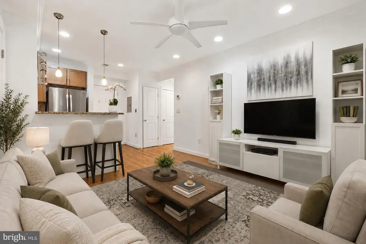 739 Newton Pl Nw #202, Washington, DC 20010 - #1