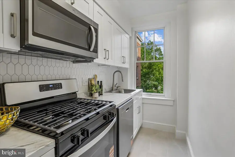 2410 20th St Nw #208, Washington, DC 20009 - #2