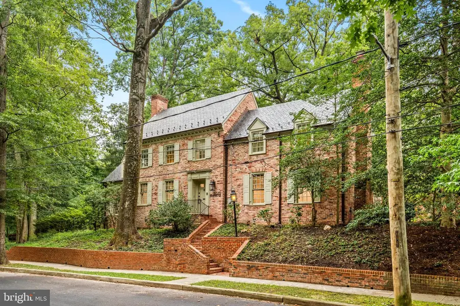 2035 Parkside Dr Nw, Washington, DC 20012 - #3