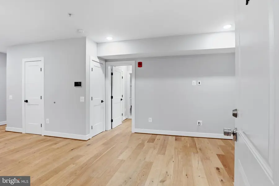 1040 Bladensburg Rd Ne #1a, Washington, DC 20002 - #2