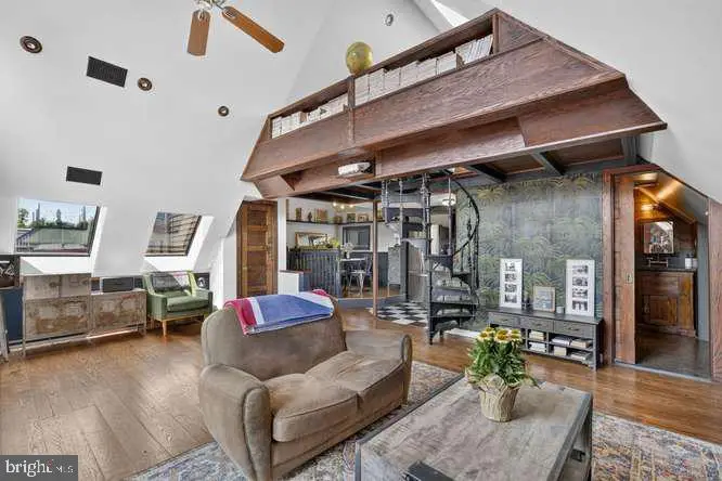 1624 Nw U St Nw, Washington, DC 20009 - #2