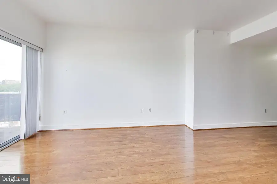 800 4th St Sw #s809, Washington, DC 20024 - #3