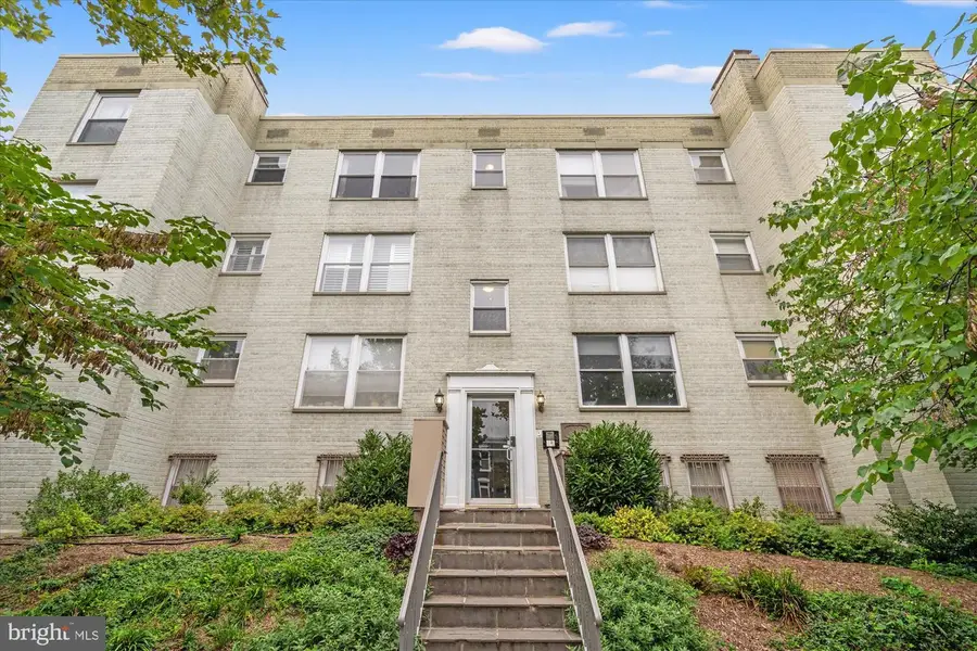 1628 C St Se #202, Washington, DC 20003 - #2