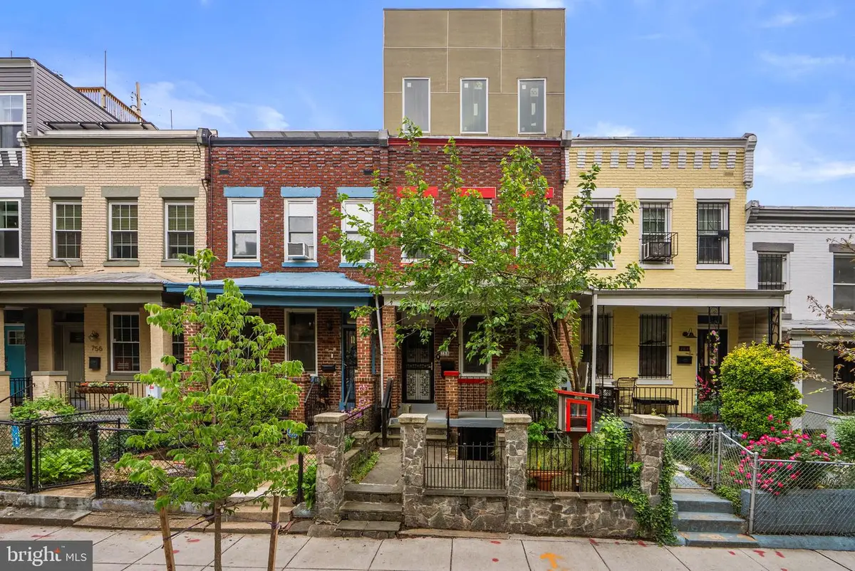 760 Lamont St Nw, Washington, DC 20010 - #1