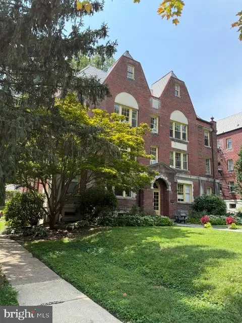 3020 Porter St Nw #301, Washington, DC 20008 - #2