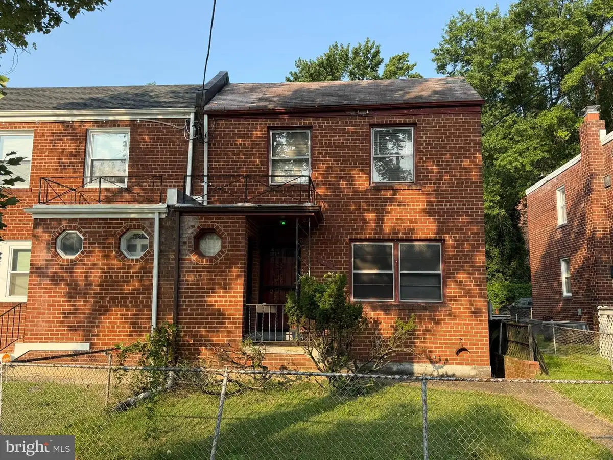 2717 Fort Baker Dr Se, Washington, DC 20020 - #1