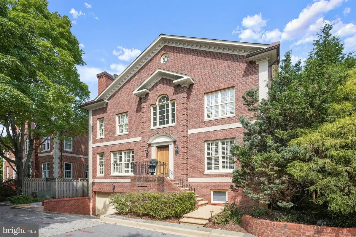 1620 Foxhall Rd Nw, Washington, DC 20007 - #1