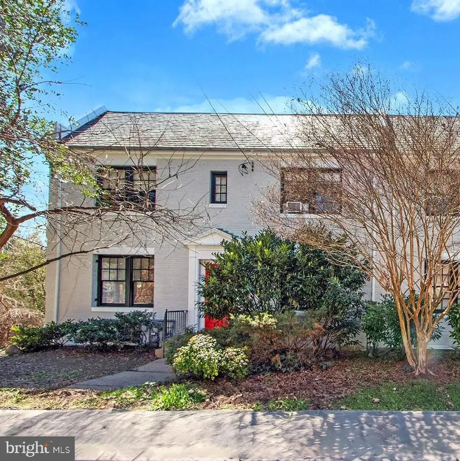 4474 Macarthur Blvd Nw, Washington, DC 20007 - #2