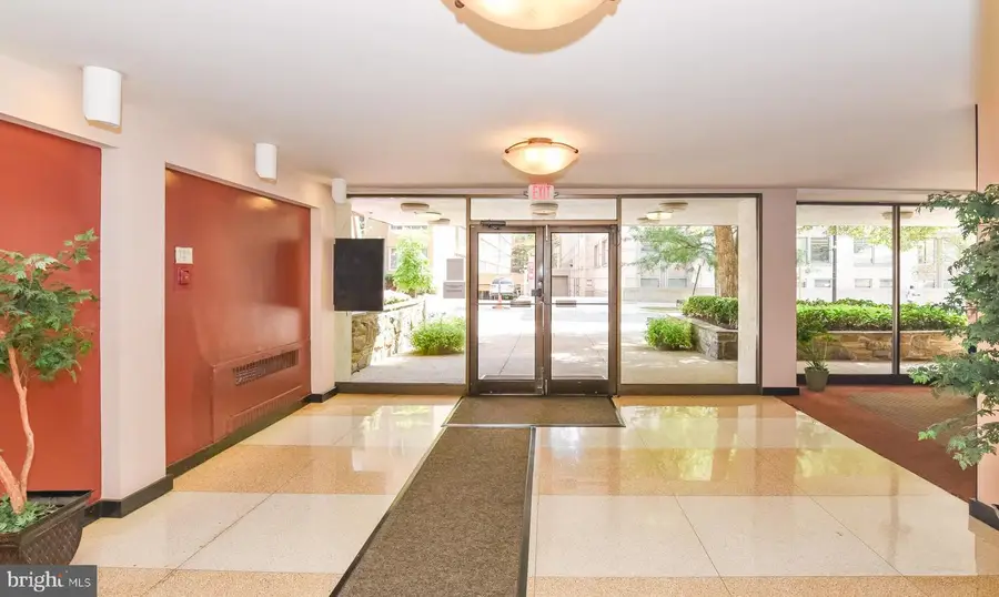 522 21st St Nw #409, Washington, DC 20006 - #2