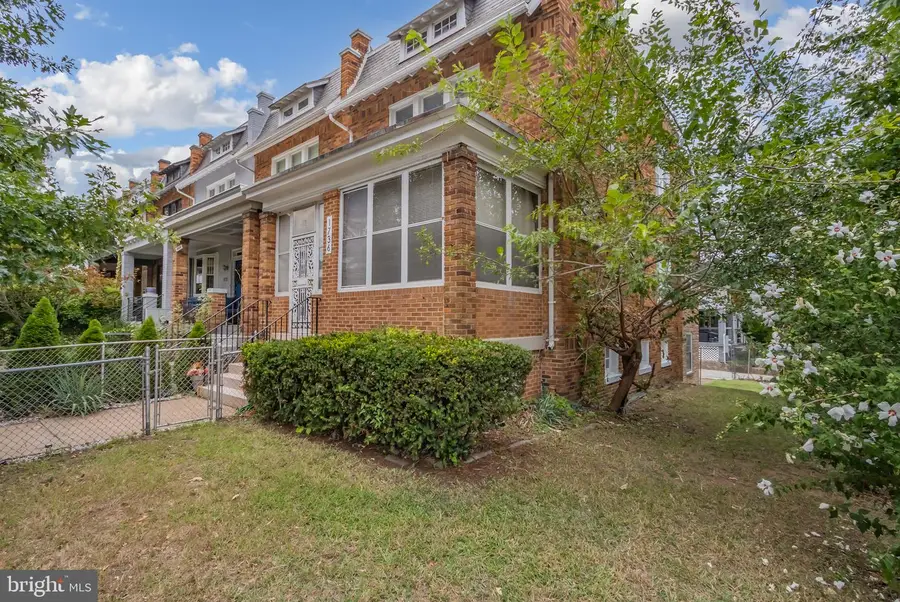 1736 C St Ne, Washington, DC 20002 - #3