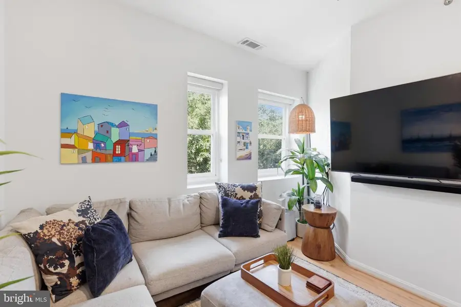 1038 Lamont Nw #3b, Washington, DC 20010 - #3