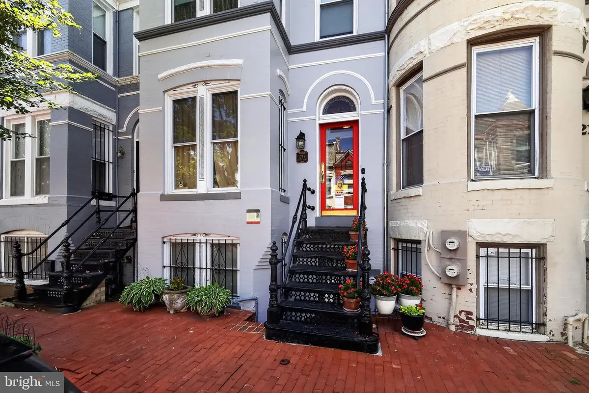 1219 Linden Pl Ne, Washington, DC 20002 - #1