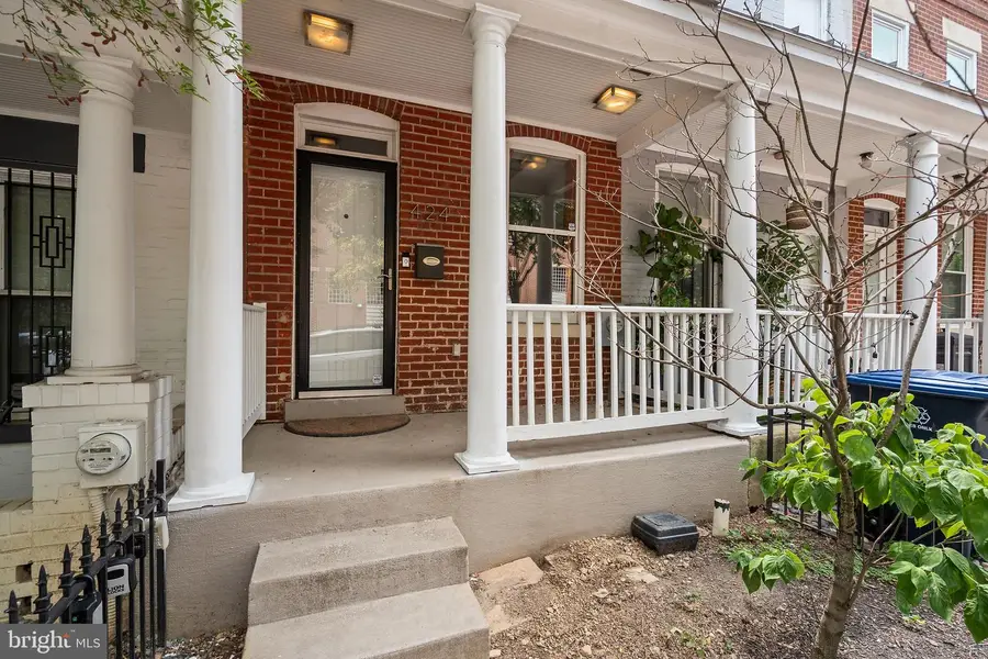 424 Oakdale Pl Nw, Washington, DC 20001 - #2