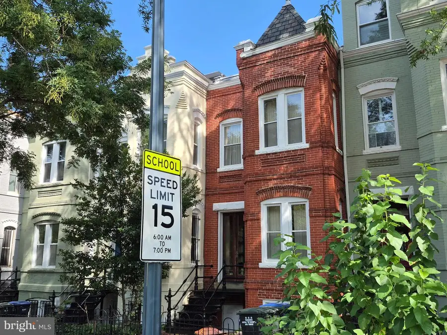 1018 F St Ne, Washington, DC 20002 - #3