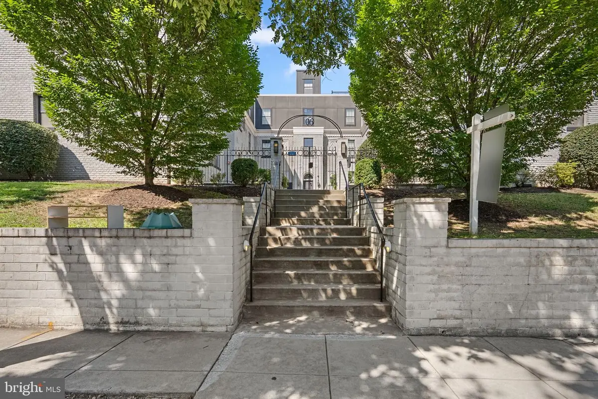 16 17th St Ne #112, Washington, DC 20002 - #1